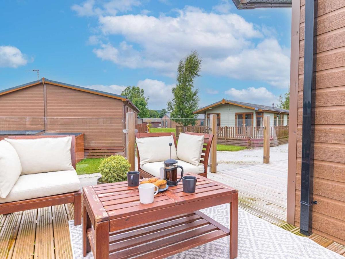 Pass The Keys New Sherwood Lodge Sleeps 6 At Leisure Village Carnforth Exteriör bild