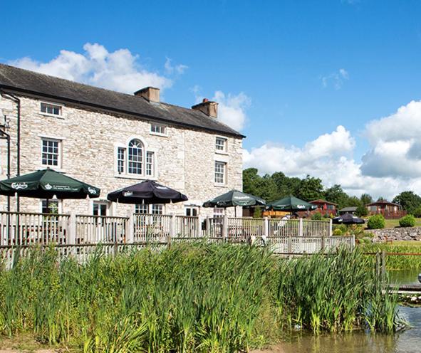 Pass The Keys New Sherwood Lodge Sleeps 6 At Leisure Village Carnforth Exteriör bild